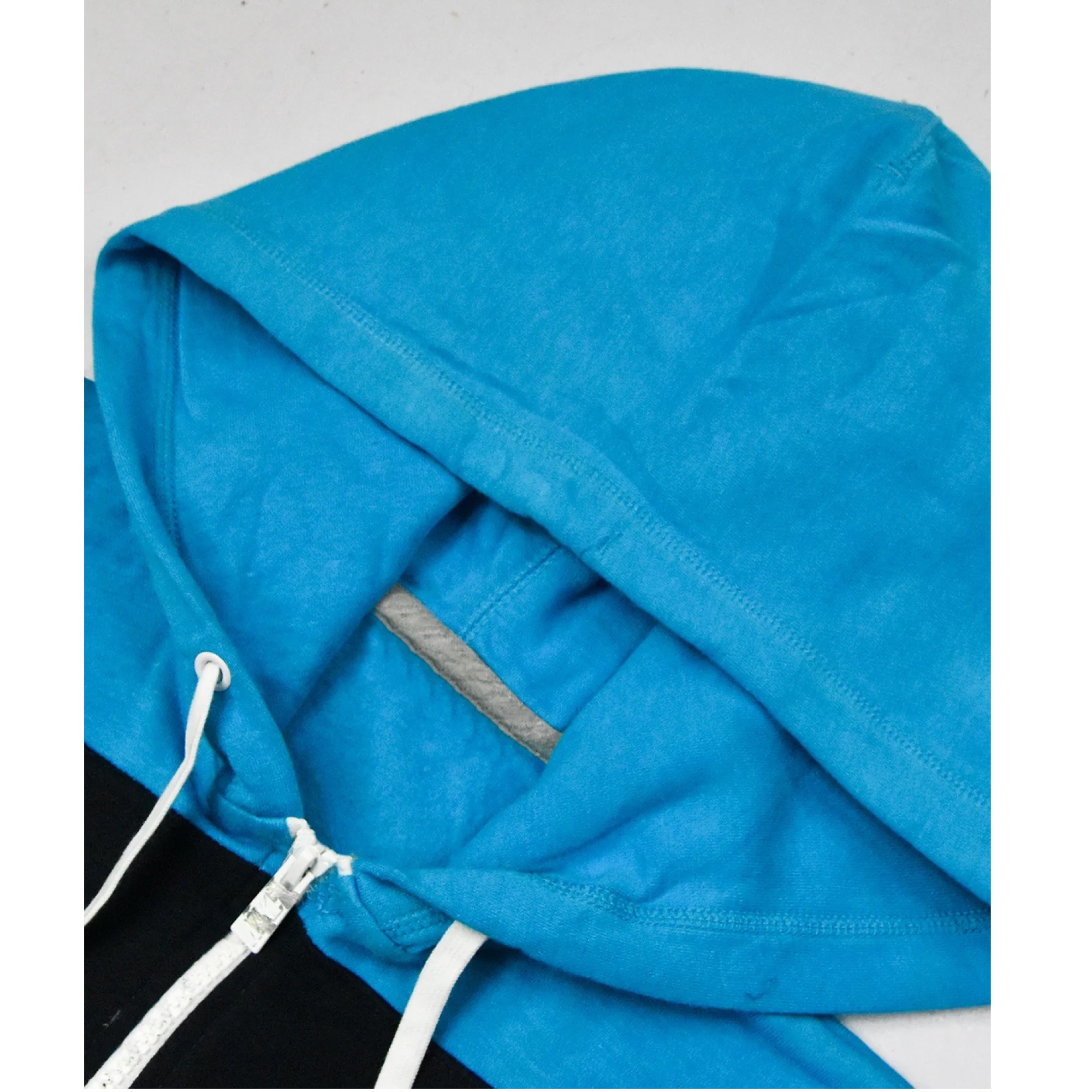 Hoodies - Image 3